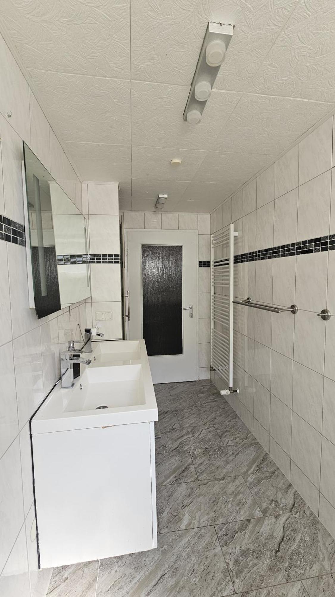 Gruendauer Monteurwohnung/Studentenwohnung Экстерьер фото
