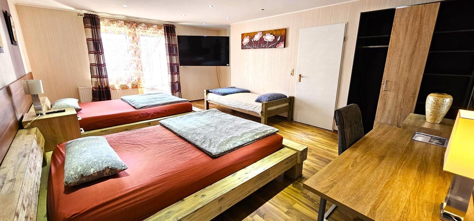 Gruendauer Monteurwohnung/Studentenwohnung Экстерьер фото