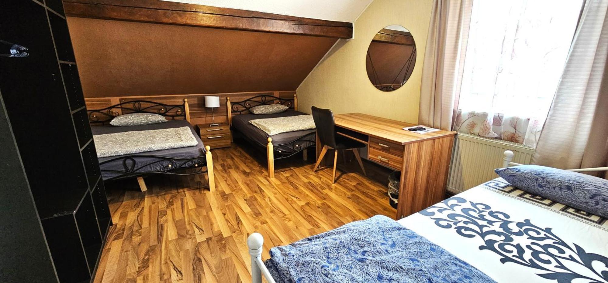 Gruendauer Monteurwohnung/Studentenwohnung Экстерьер фото